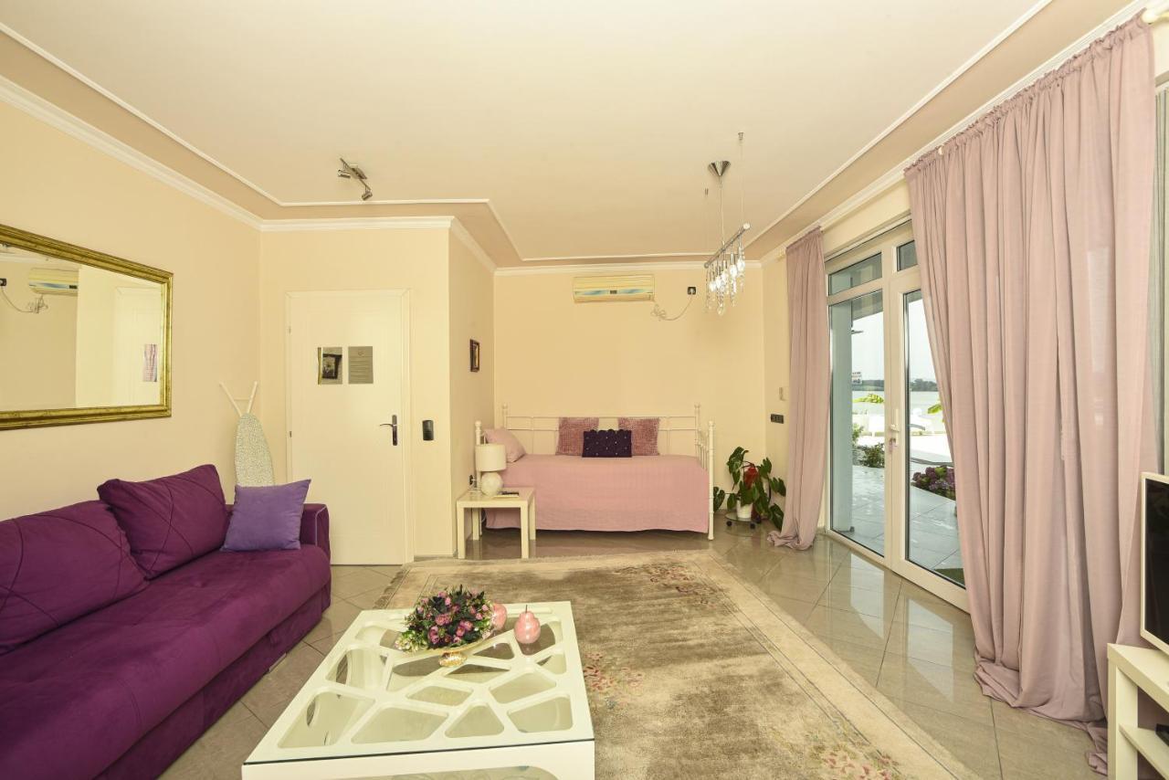 Apartments Villa Graf Smederevo Exterior foto