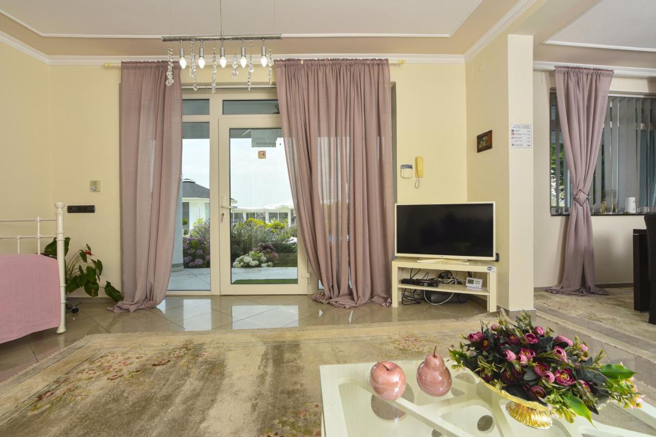 Apartments Villa Graf Smederevo Exterior foto